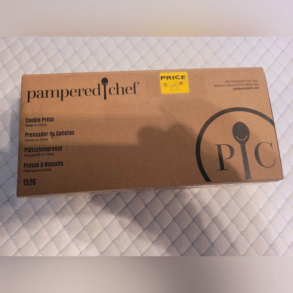 Pampered chef cookie press